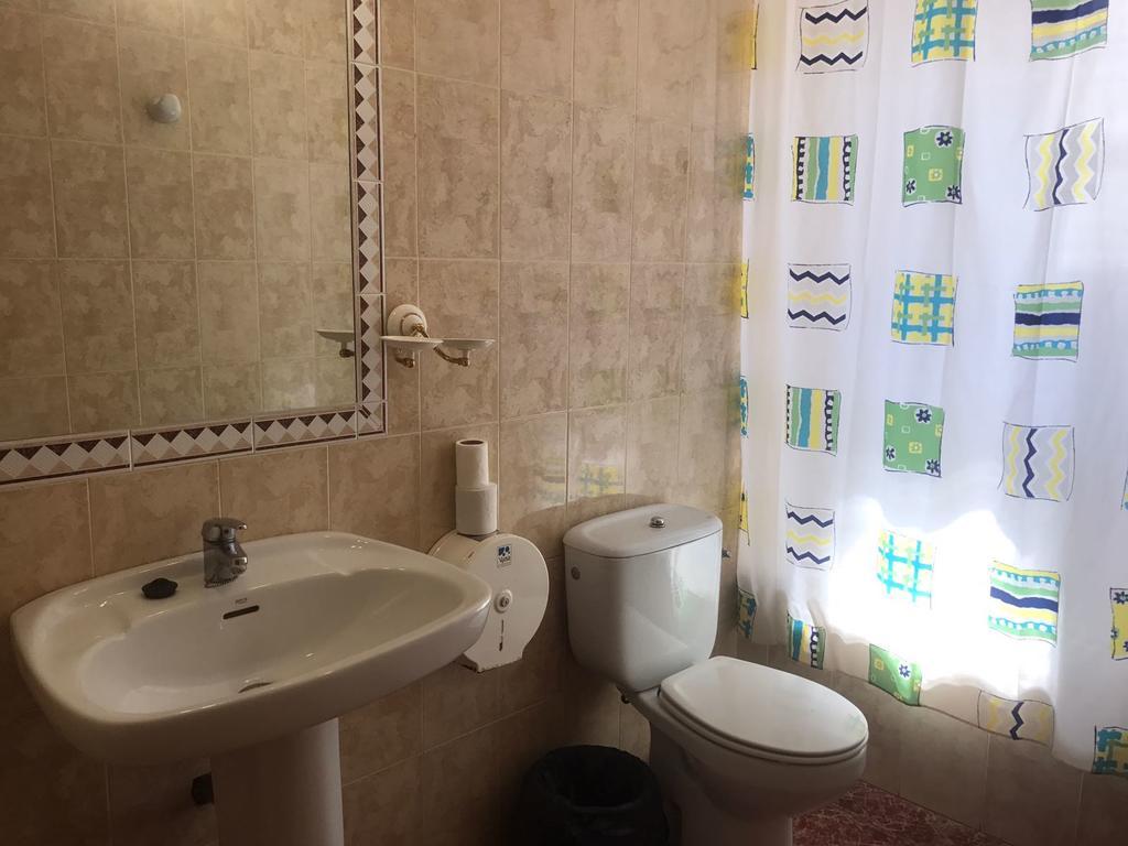Hostal Bar San Pedro Mairena De Alcor Kültér fotó
